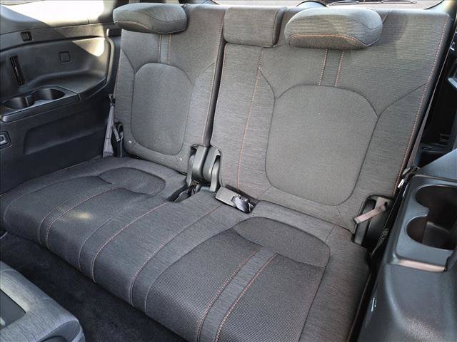 Used 2025 Honda Pilot Sport image 19