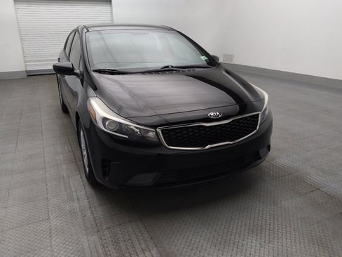 Used 2017 Kia Forte LX image 14