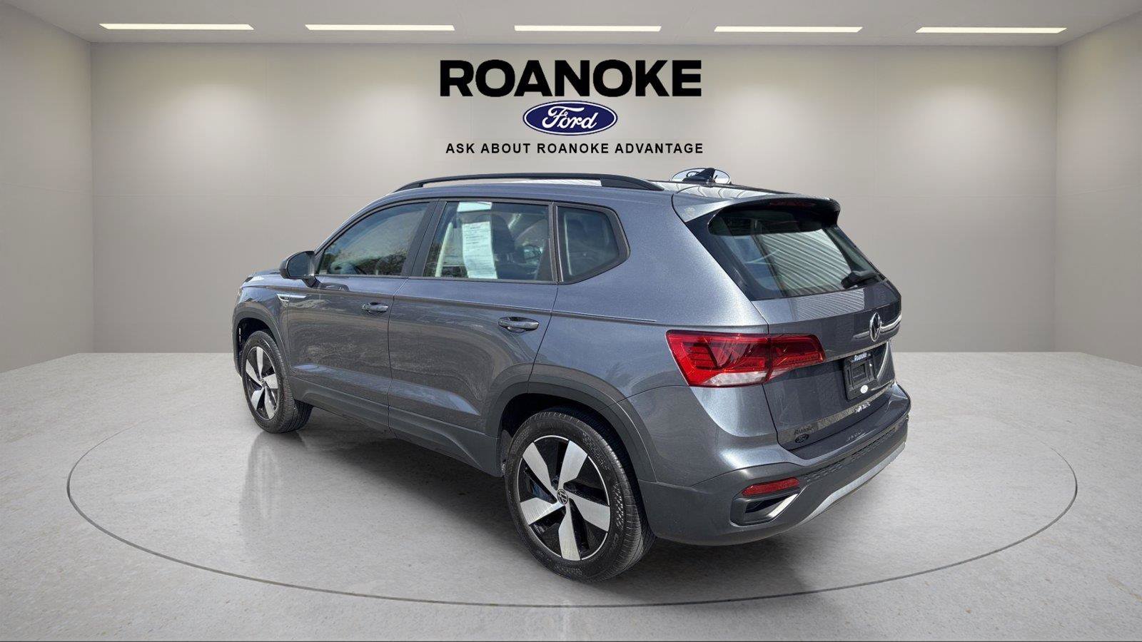 Used 2024 Volkswagen Taos S AWD/4WD image 7
