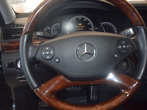 Used 2011 Mercedes-Benz S 550 image 25