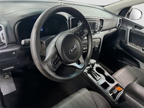 Used 2019 Kia Sportage LX image 16