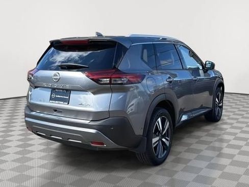 Used 2023 Nissan Rogue SL w/ SL Premium Package AWD/4WD image 3