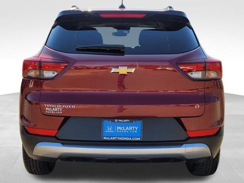 Used 2025 Chevrolet TrailBlazer LT image 7