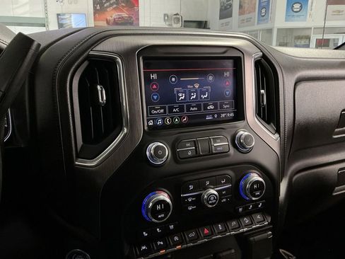 Used 2019 GMC Sierra 1500 Denali w/ Technology Package image 29