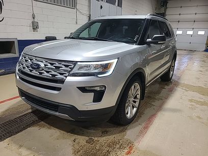 Used 2019 Ford Explorer XLT w/ XLT Sport Appearance Package