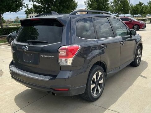 Used 2018 Subaru Forester 2.5i Limited AWD/4WD image 8