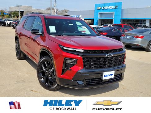 New 2026 Chevrolet Traverse RS image 1