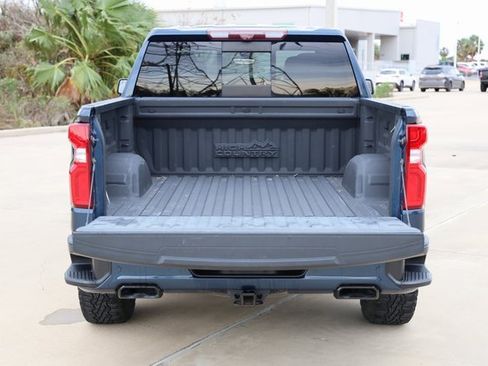 Used 2020 Chevrolet Silverado 1500 High Country w/ Technology Package image 8