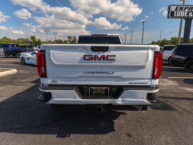 Used 2022 GMC Sierra 3500 Denali w/ Denali Ultimate Package AWD/4WD image 8