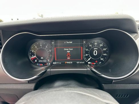 Used 2019 Ford Mustang Premium w/ Equipment Group 201A RWD image 20