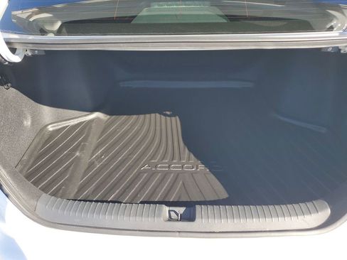 Used 2024 Honda Accord EX-L image 22