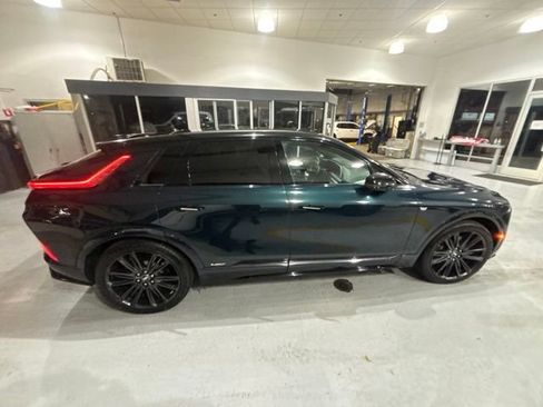 Certified 2026 Cadillac Lyriq V w/ LPO, Floor Liner Package AWD/4WD image 9