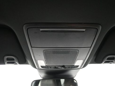 Certified 2023 Honda Pilot Sport image 17