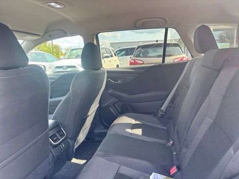 Used 2024 Subaru Outback Premium AWD/4WD image 10