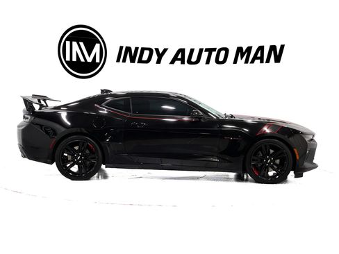 Used 2018 Chevrolet Camaro SS w/ Redline Edition RWD image 3