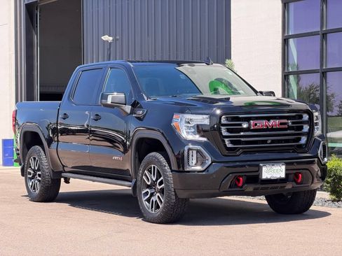 Used 2021 GMC Sierra 1500 AT4 w/ AT4 Premium Package AWD/4WD image 4