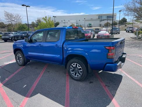 Used 2024 Nissan Frontier SL w/ Technology Package AWD/4WD image 7