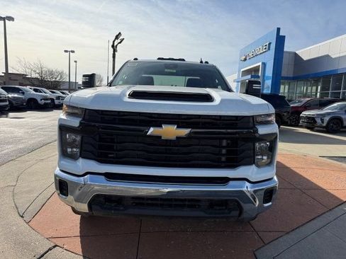 New 2025 Chevrolet Silverado 2500 W/T w/ WT Convenience Package AWD/4WD image 2