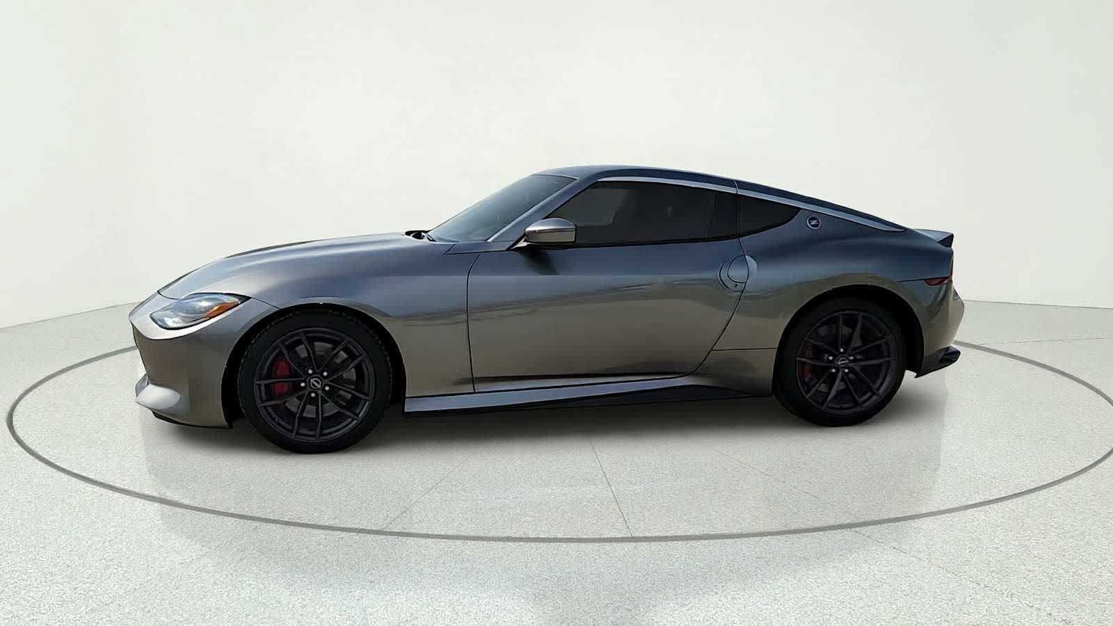 Used 2024 Nissan Z Performance w/ Floor Mat Package RWD image 4