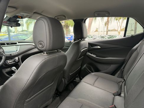 Used 2023 Buick Encore GX Select w/ Sport Touring Package image 16