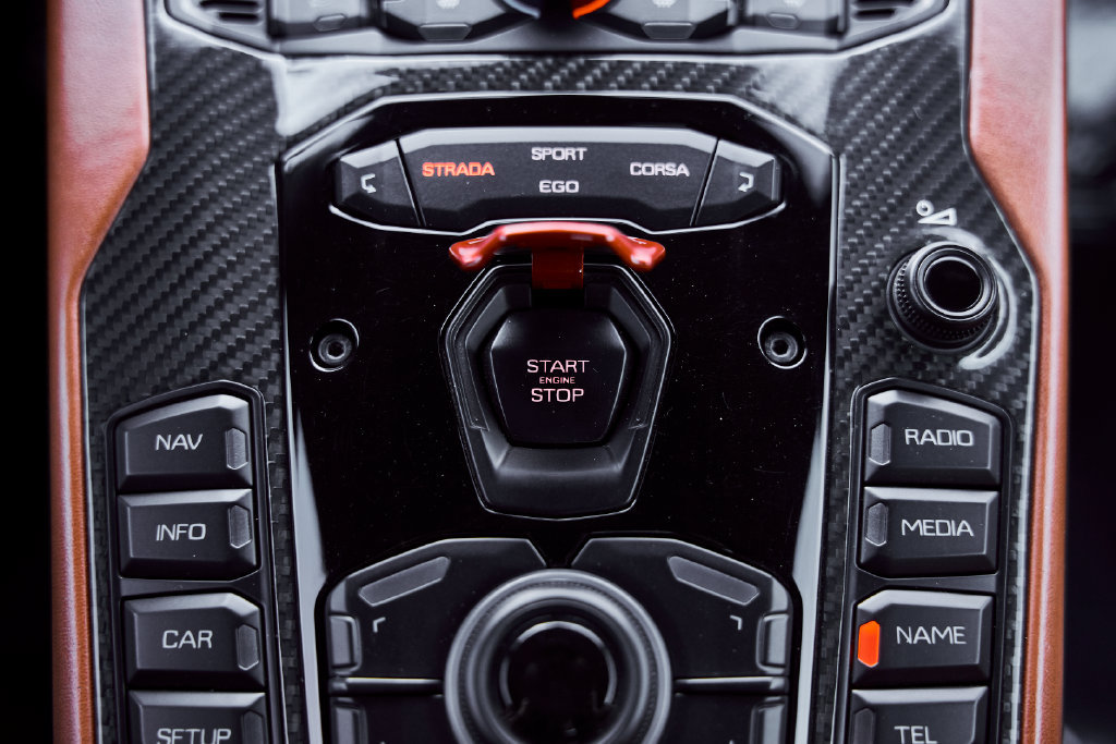 Used 2018 Lamborghini Aventador S AWD/4WD image 66
