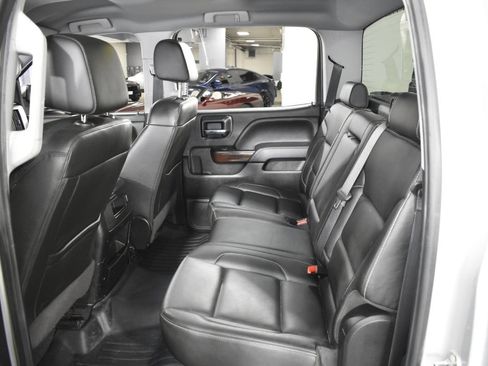 Used 2018 GMC Sierra 1500 SLT w/ SLT Premium Package AWD/4WD image 12