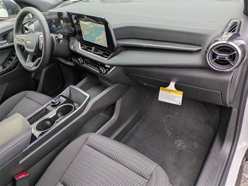 New 2026 Chevrolet Equinox LT image 31