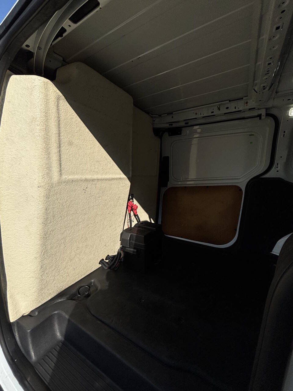 Used 2015 Ford Transit Connect XL FWD image 12