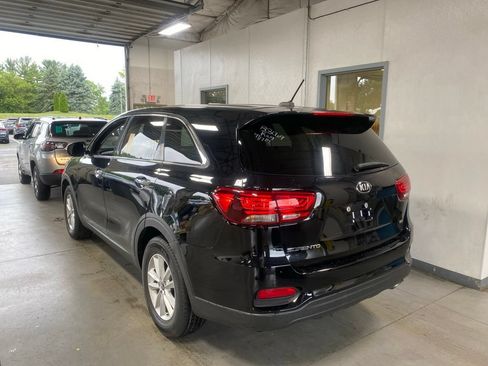 Used 2019 Kia Sorento L FWD image 3