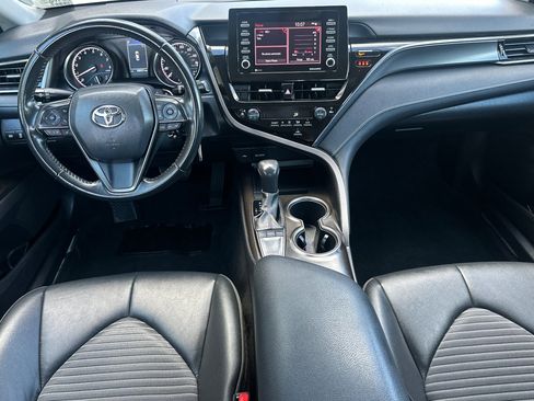 Used 2023 Toyota Camry SE image 14