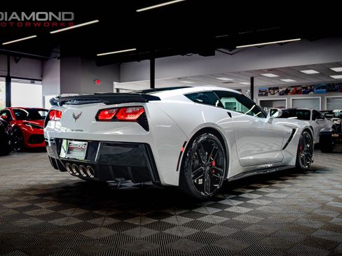Used 2019 Chevrolet Corvette Stingray Coupe RWD image 20