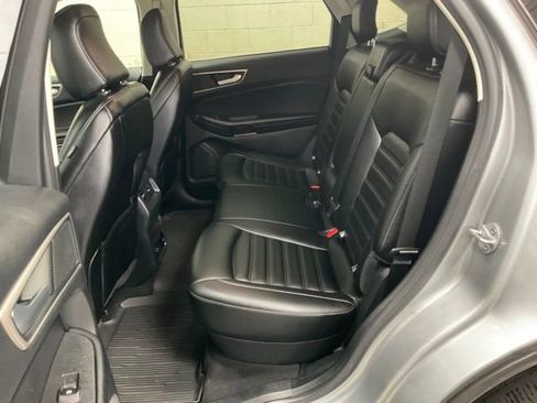 Used 2022 Ford Edge SEL w/ Convenience Package image 14
