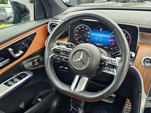 Certified 2023 Mercedes-Benz GLC 300 4MATIC image 31