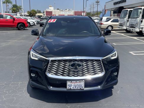 Used 2023 INFINITI QX55 Essential AWD/4WD image 2