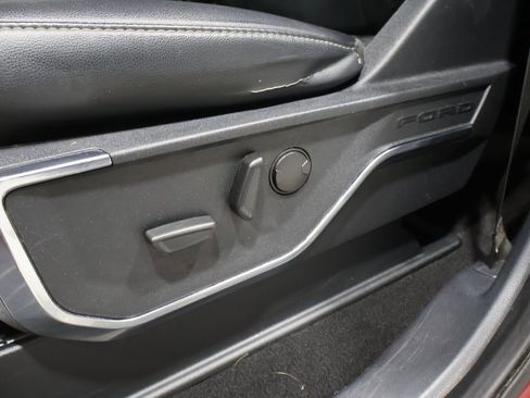 Used 2024 Ford F250 Lariat w/ Chrome Package image 13