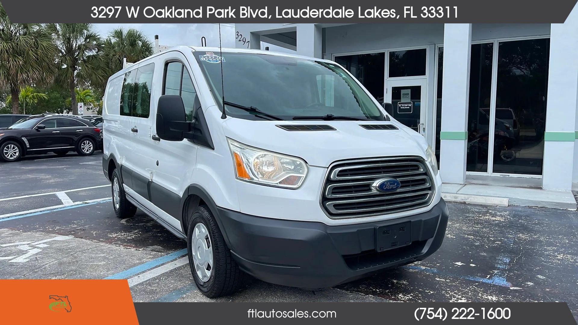 Used 2015 Ford Transit 150 130 Low Roof w/ Exterior Upgrade Package RWD image 17