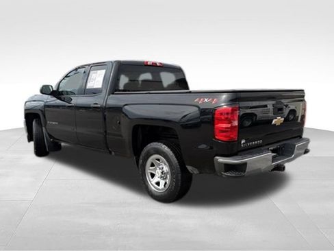Used 2018 Chevrolet Silverado 1500 LS w/ Trailering Package AWD/4WD image 3