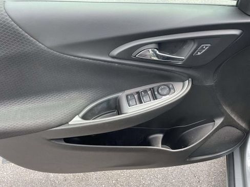 Used 2024 Chevrolet Malibu LT FWD image 16