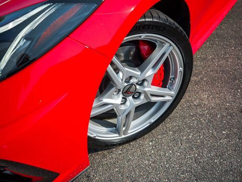 Used 2020 Chevrolet Corvette Stingray Coupe w/ Z51 Performance Package RWD image 4