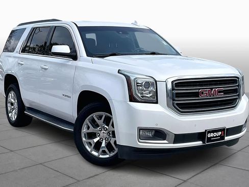 Used 2017 GMC Yukon SLT w/ Open Road Package image 2