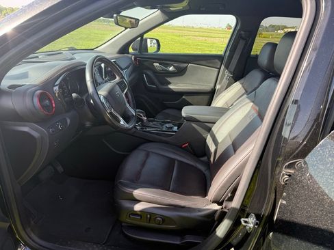 Used 2021 Chevrolet Blazer RS w/ Enhanced Convenience Package FWD image 9