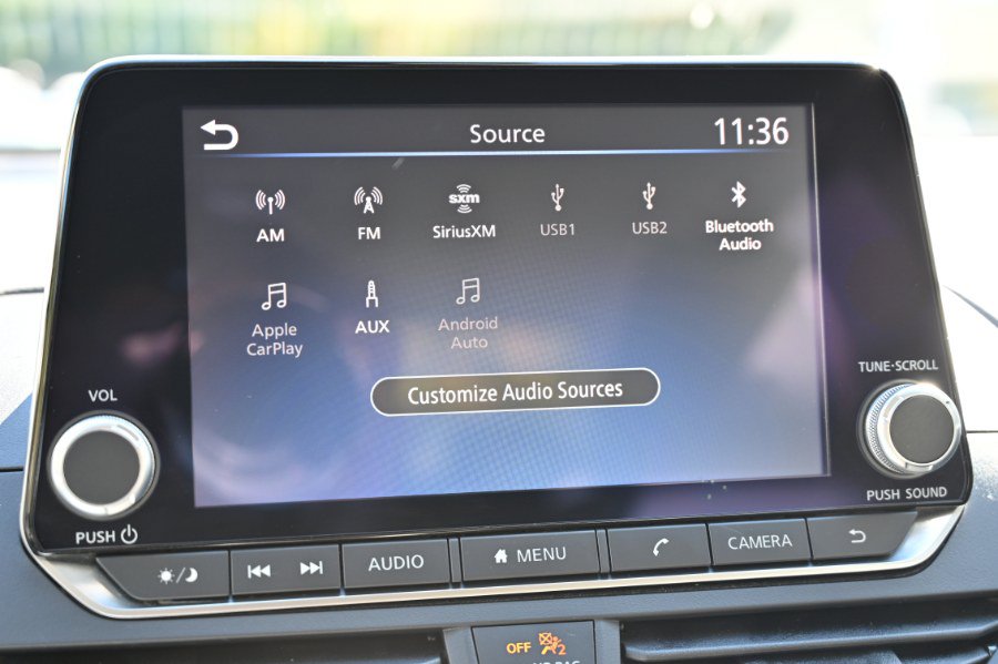Used 2025 Nissan Altima 2.5 SR FWD image 24