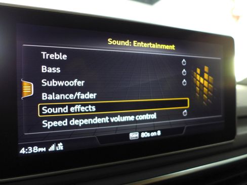 Used 2018 Audi A4 2.0T Premium Plus w/ Premium Plus Package image 31