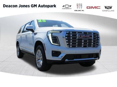 New 2025 GMC Yukon XL Denali w/ Sun & Power Step Package