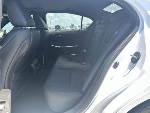 Used 2022 Lexus IS 350 F Sport RWD image 27