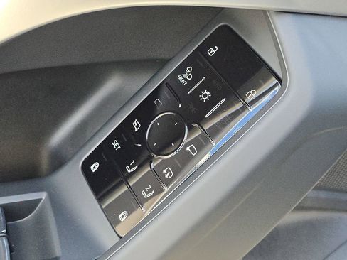 New 2026 Audi Q5 Premium Plus image 29