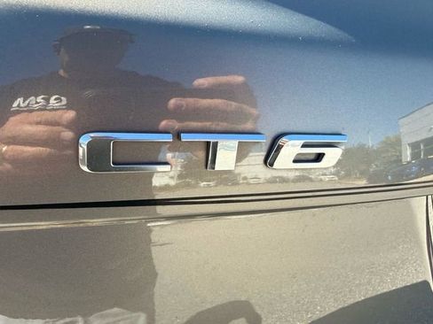 Used 2018 Cadillac CT6 Luxury image 10