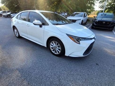 Used 2020 Toyota Corolla LE w/ LE Convenience Package image 8