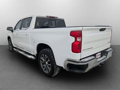 Used 2024 Chevrolet Silverado 1500 LT image 9