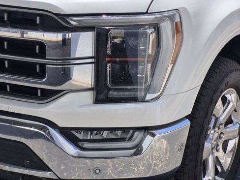 Used 2021 Ford F150 Lariat w/ Equipment Group 502A High AWD/4WD image 4